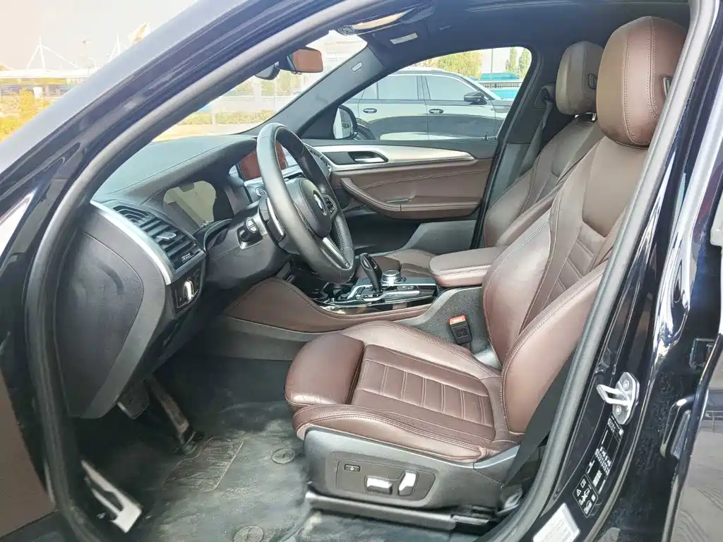 BMW X4 — миниатюра 8