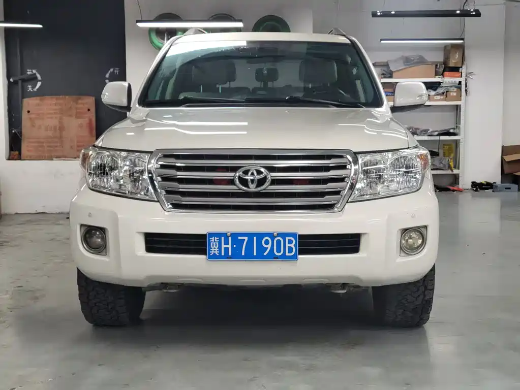 Toyota Land Cruiser — миниатюра 2