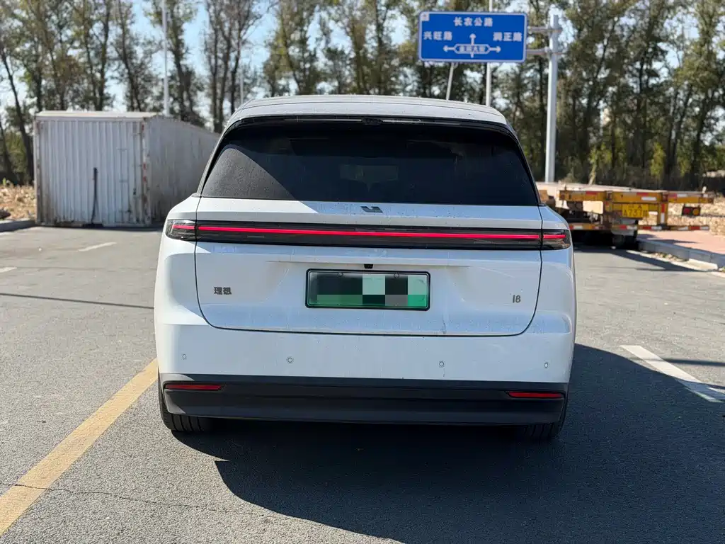 Li Auto Li i8 — миниатюра 4