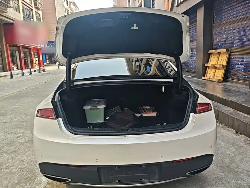 Lincoln MKZ — миниатюра 19