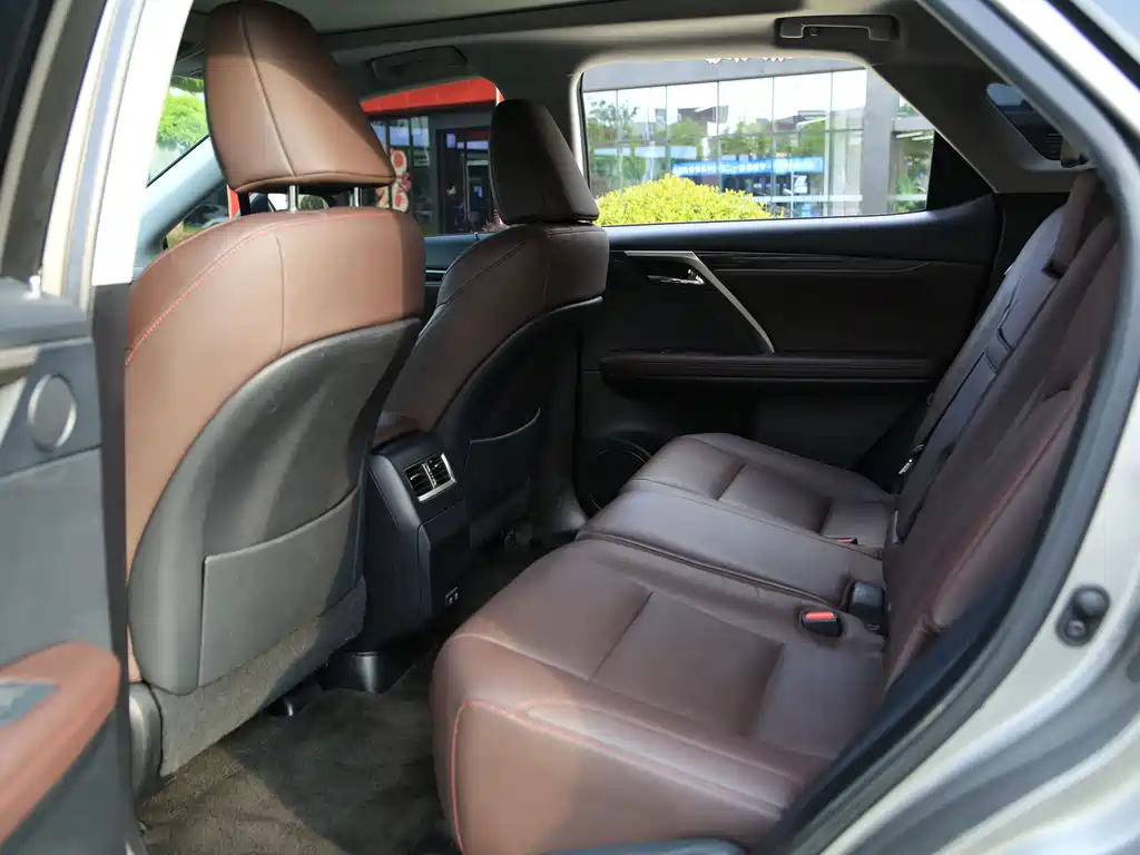 Lexus RX — миниатюра 11
