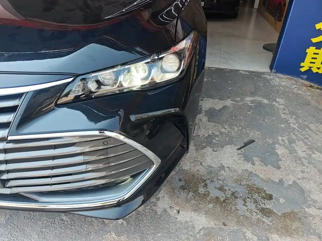 Toyota Avalon — миниатюра 24