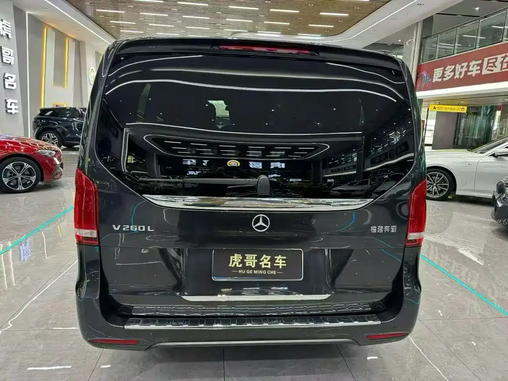 Mercedes-Benz V-Class — миниатюра 8