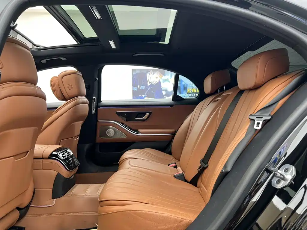 Mercedes-Benz S-Class — миниатюра 34