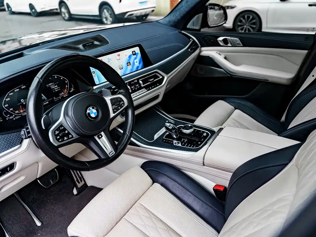 BMW X7 2022 xDrive M50i