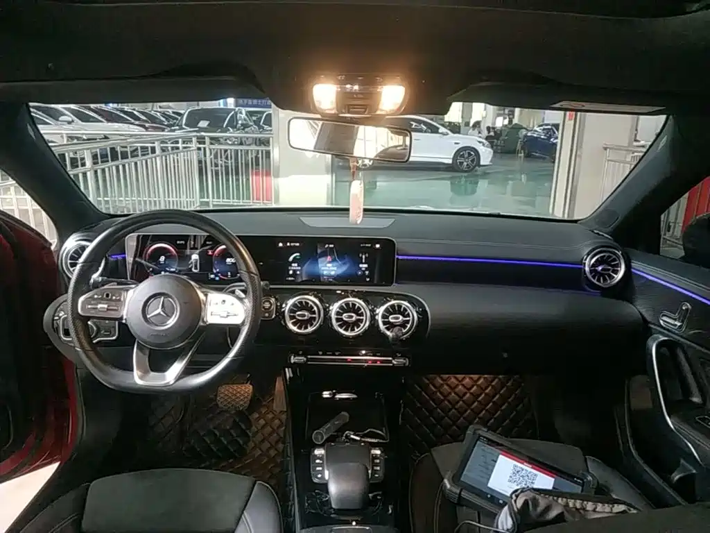 Mercedes-Benz A-Class — миниатюра 10