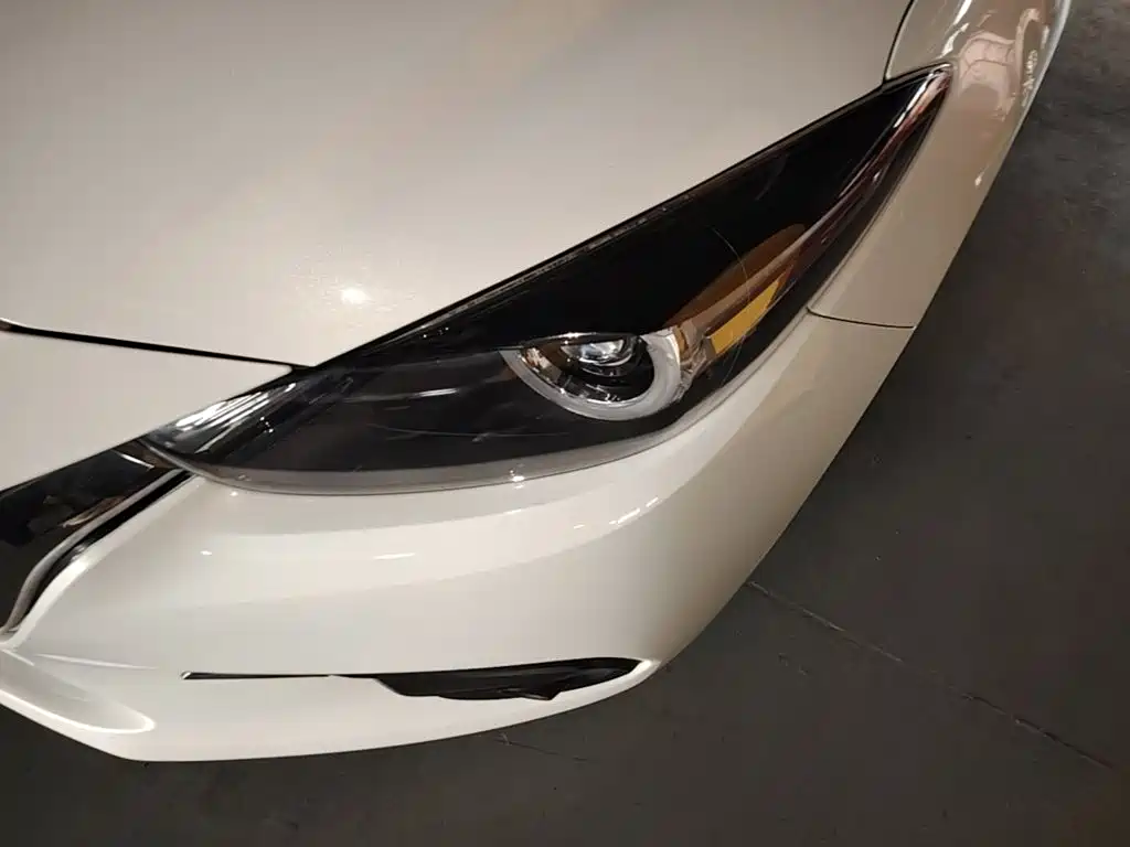 Mazda 3 Axela — миниатюра 24