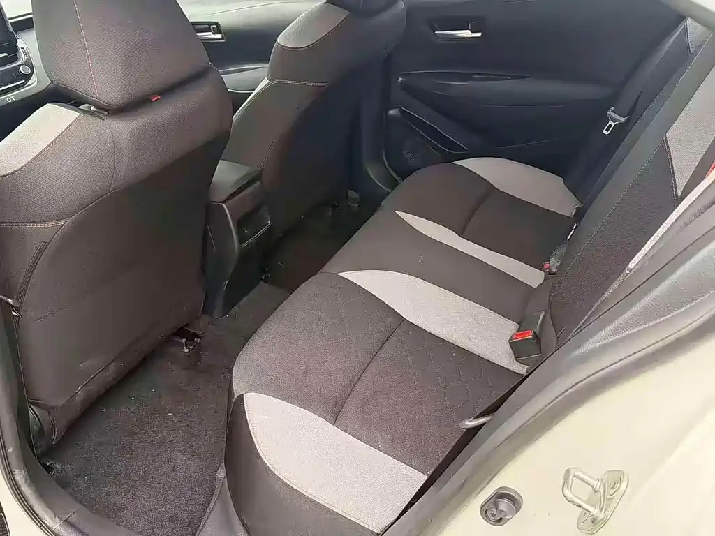 Toyota Corolla — миниатюра 4