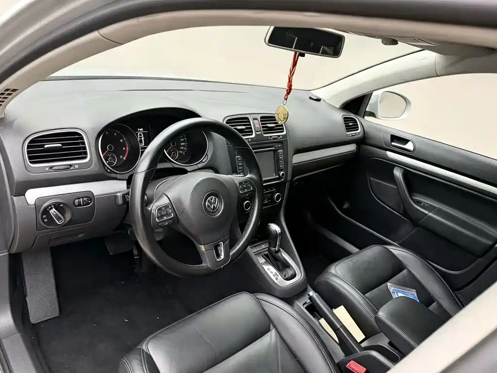 Volkswagen Golf (Import) — миниатюра 7