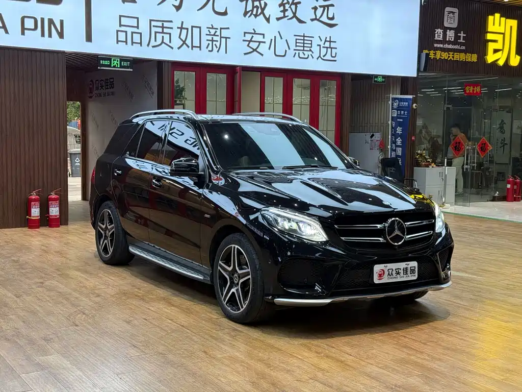 Mercedes-Benz GLE (Import) — миниатюра 3