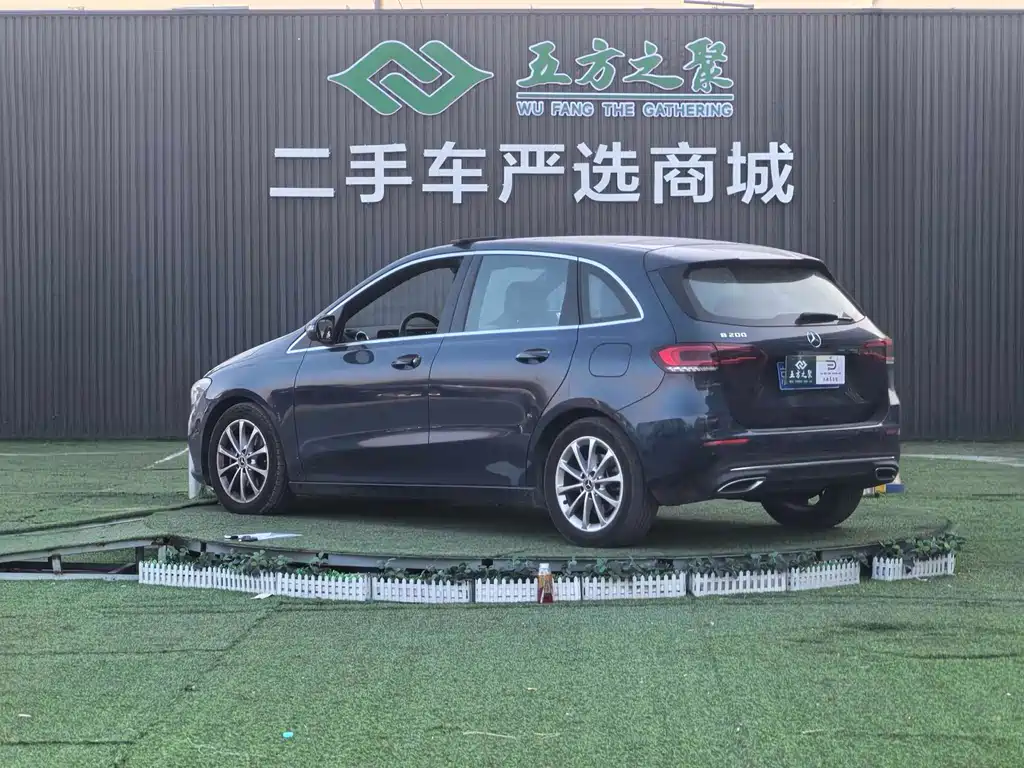 MERCEDES-BENZ B CLASS