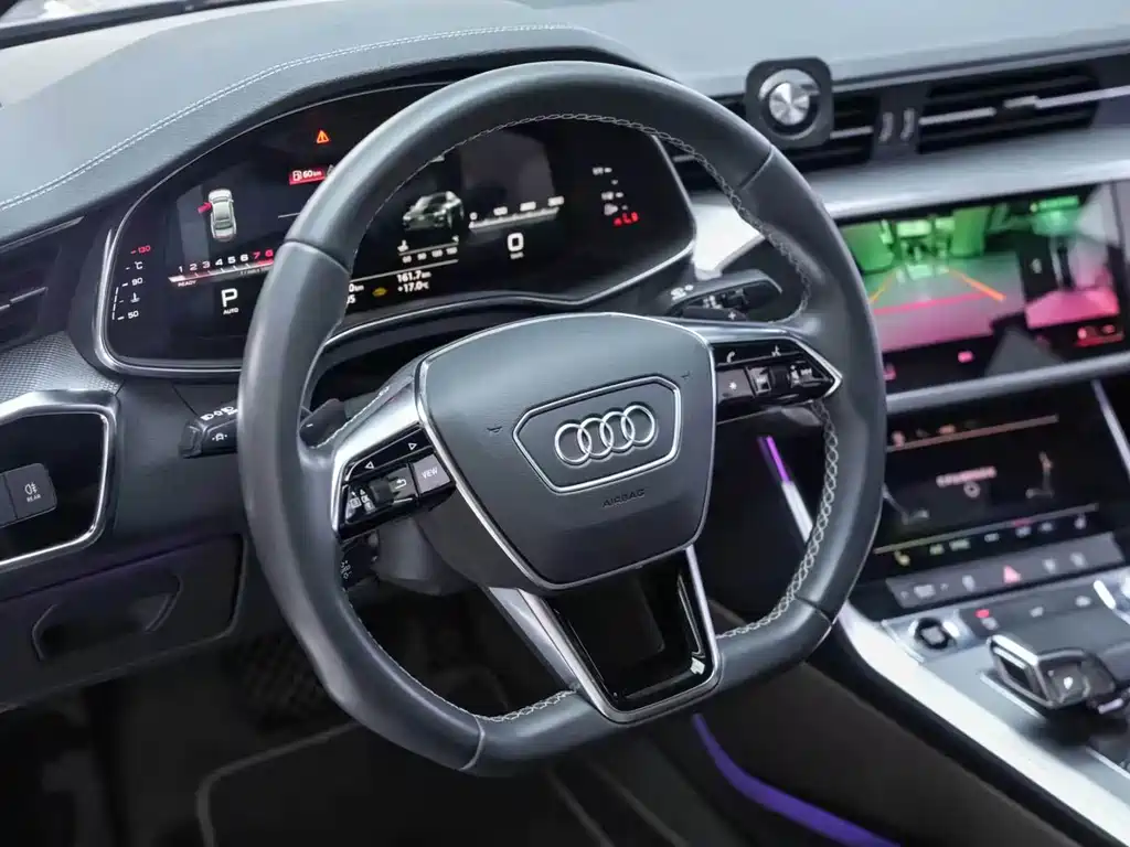 Audi A7L 2022 45 TFSI quattro S-line