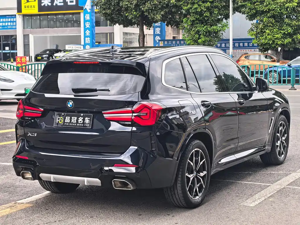 BMW X3 — миниатюра 8