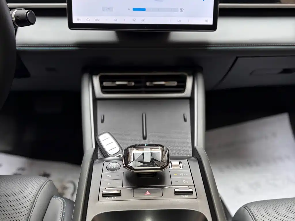 BYD Qin L — миниатюра 11