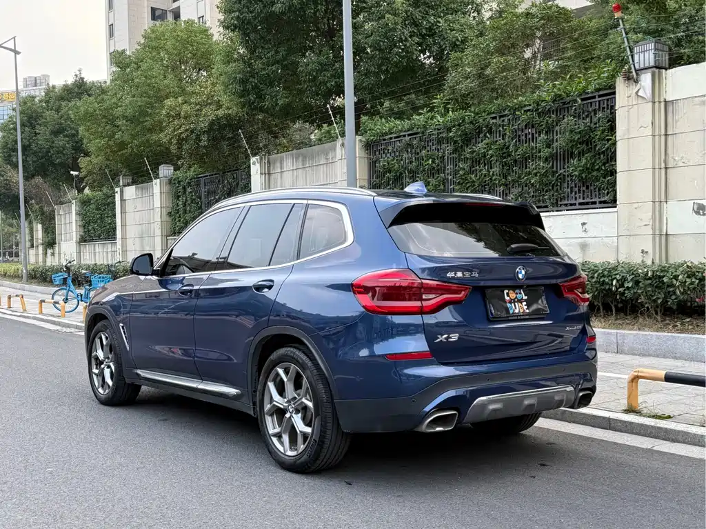 BMW X3 — миниатюра 4