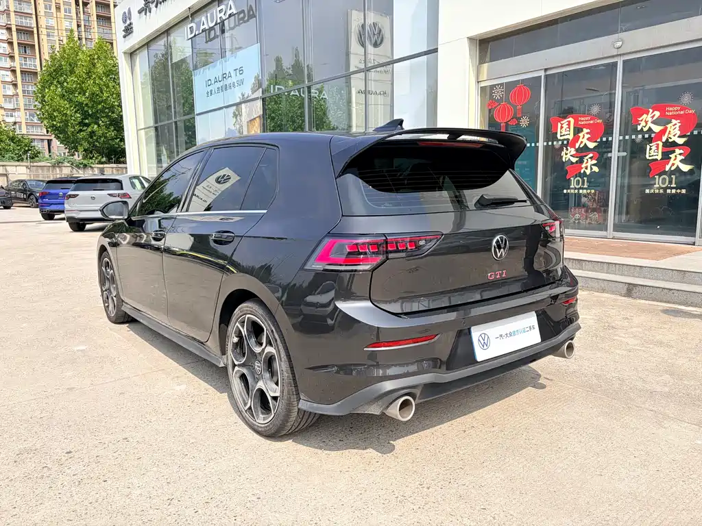 Volkswagen Golf GTI — миниатюра 10