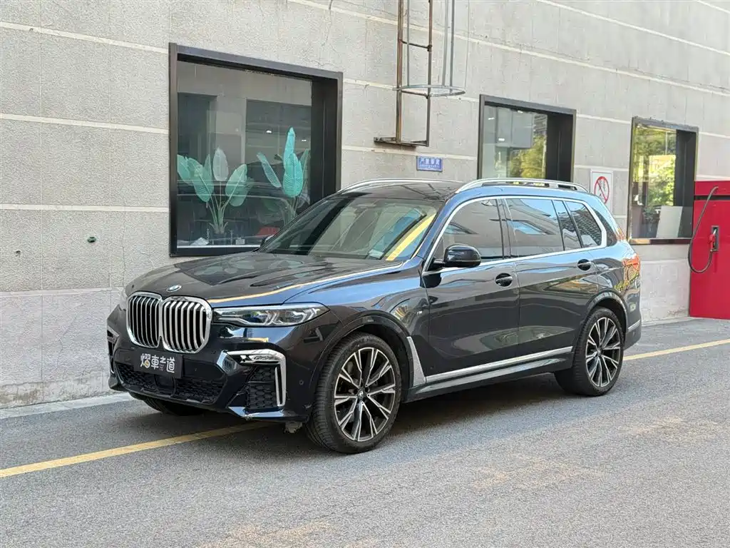BMW X7 2019