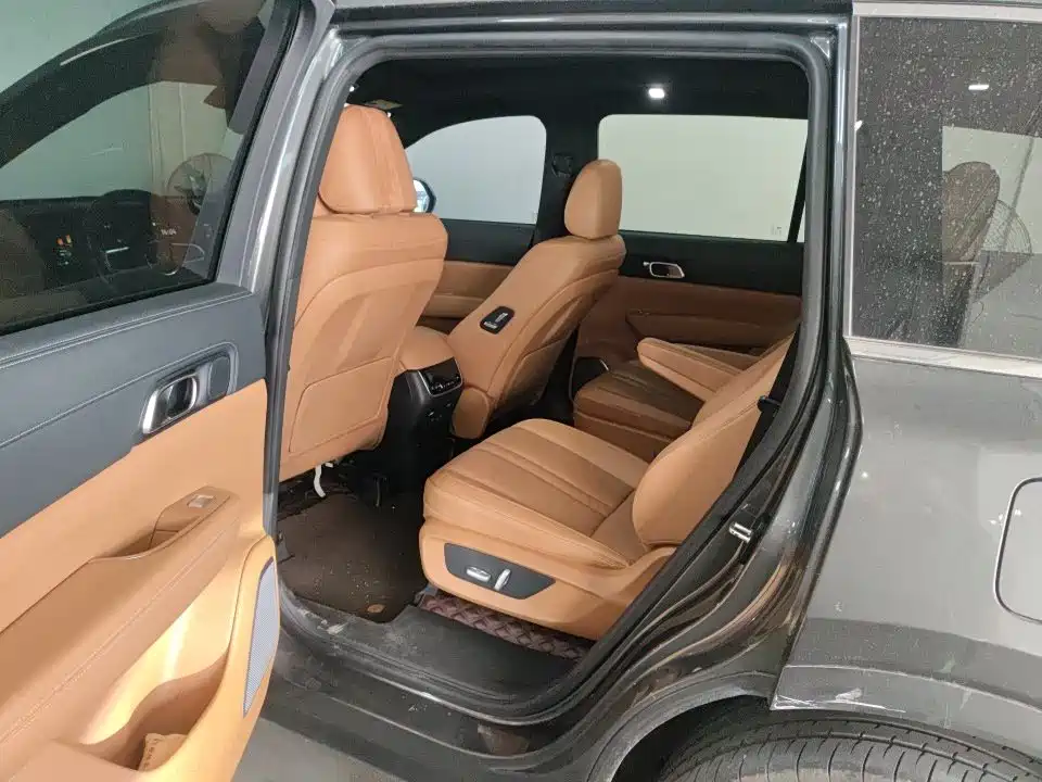 Li Auto Li ONE — миниатюра 5