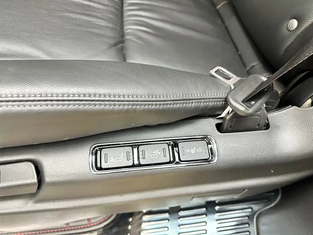 Honda Elysion — миниатюра 10