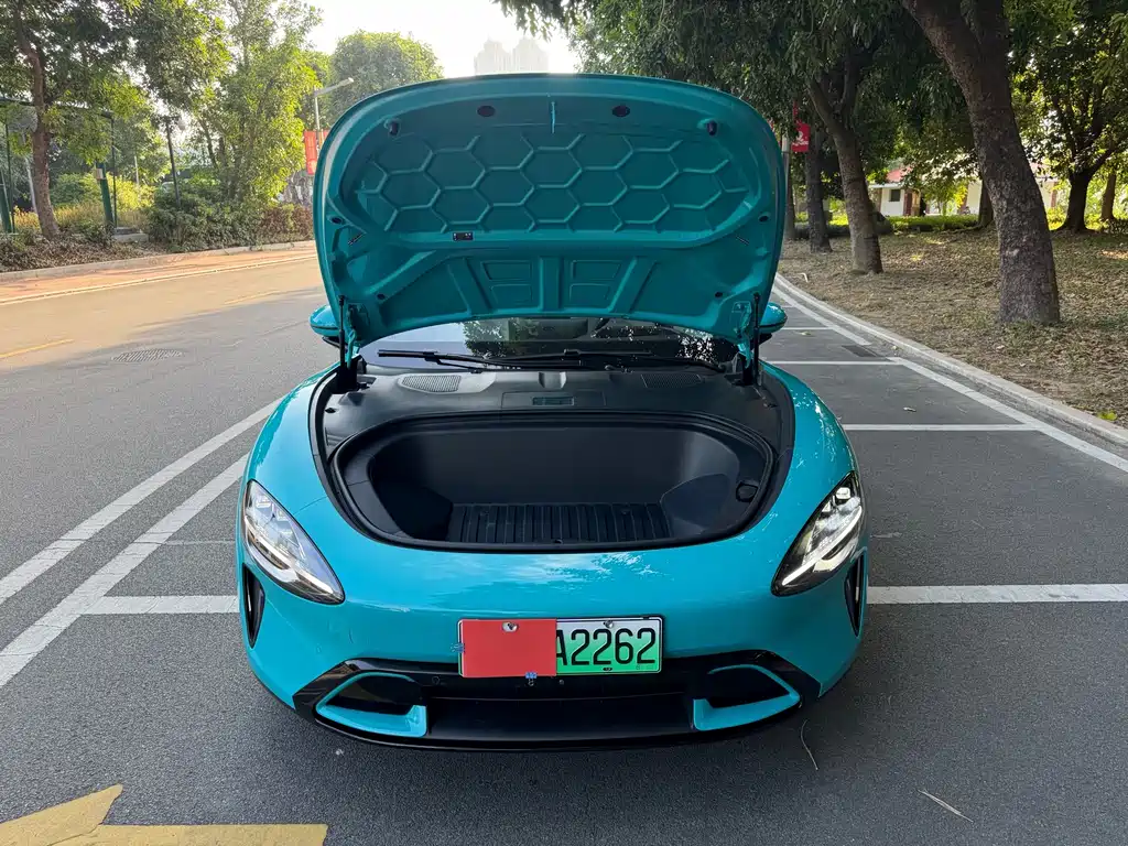 XIAOMI CAR XIAOMI SU7