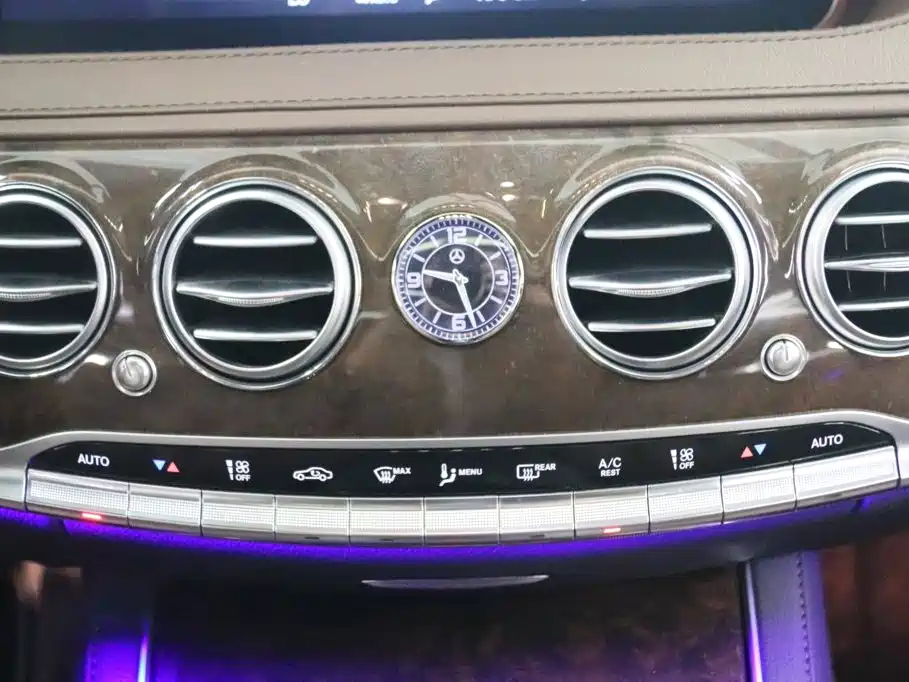Mercedes-Benz S-Class — миниатюра 10