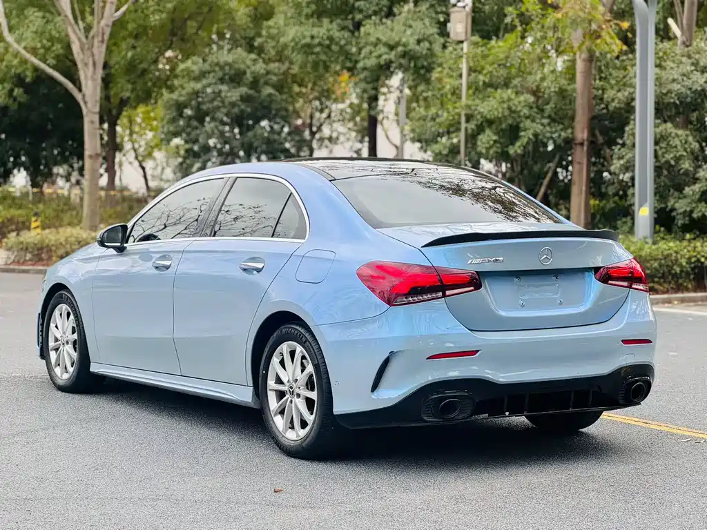 MERCEDES-BENZ A CLASS