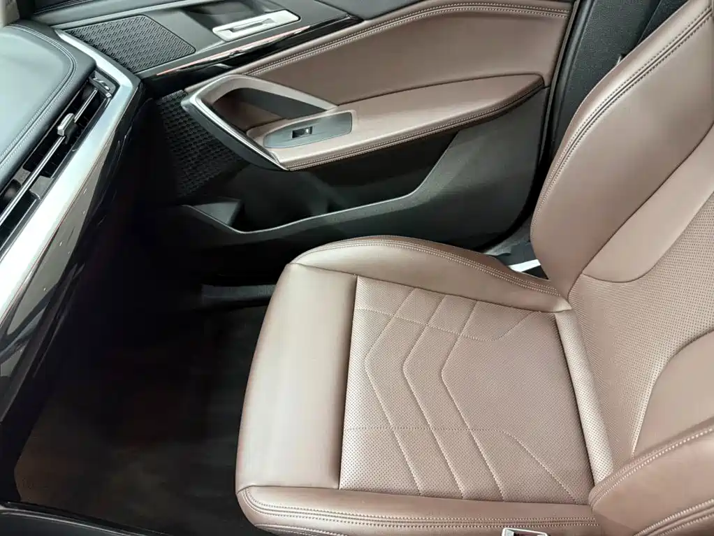 BMW X1 — миниатюра 13