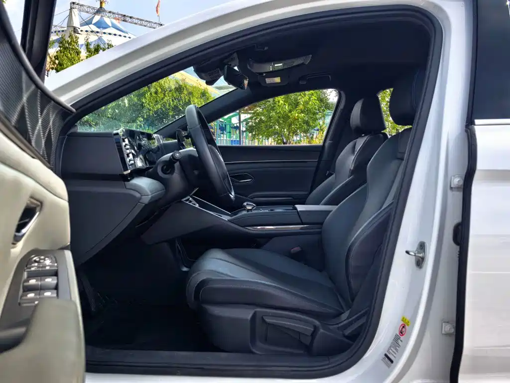 BYD Qin L — миниатюра 5