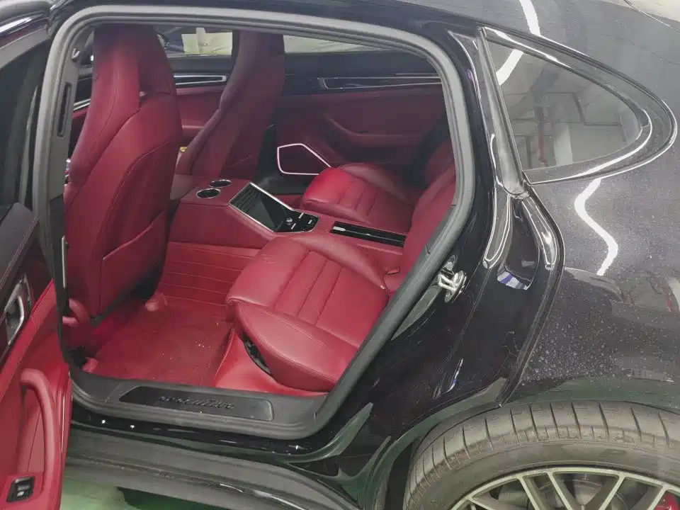 Porsche Panamera — миниатюра 5