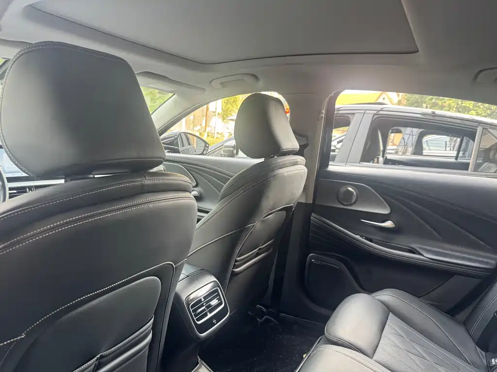 Chery Arrizo 8 — миниатюра 12