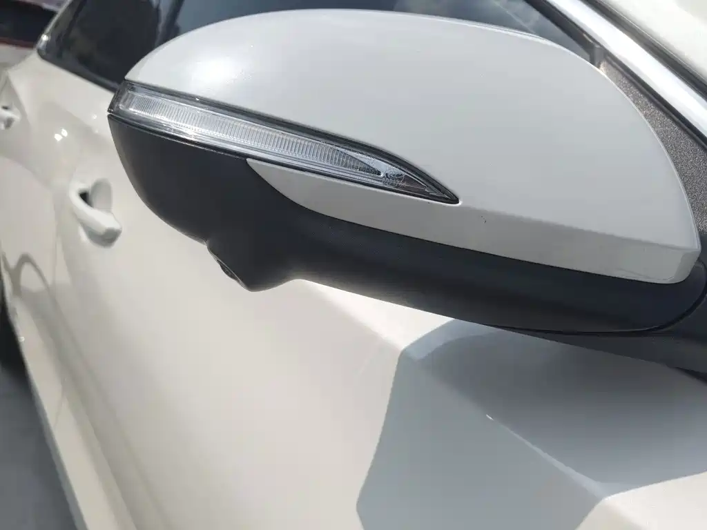 Changan Eado — миниатюра 14