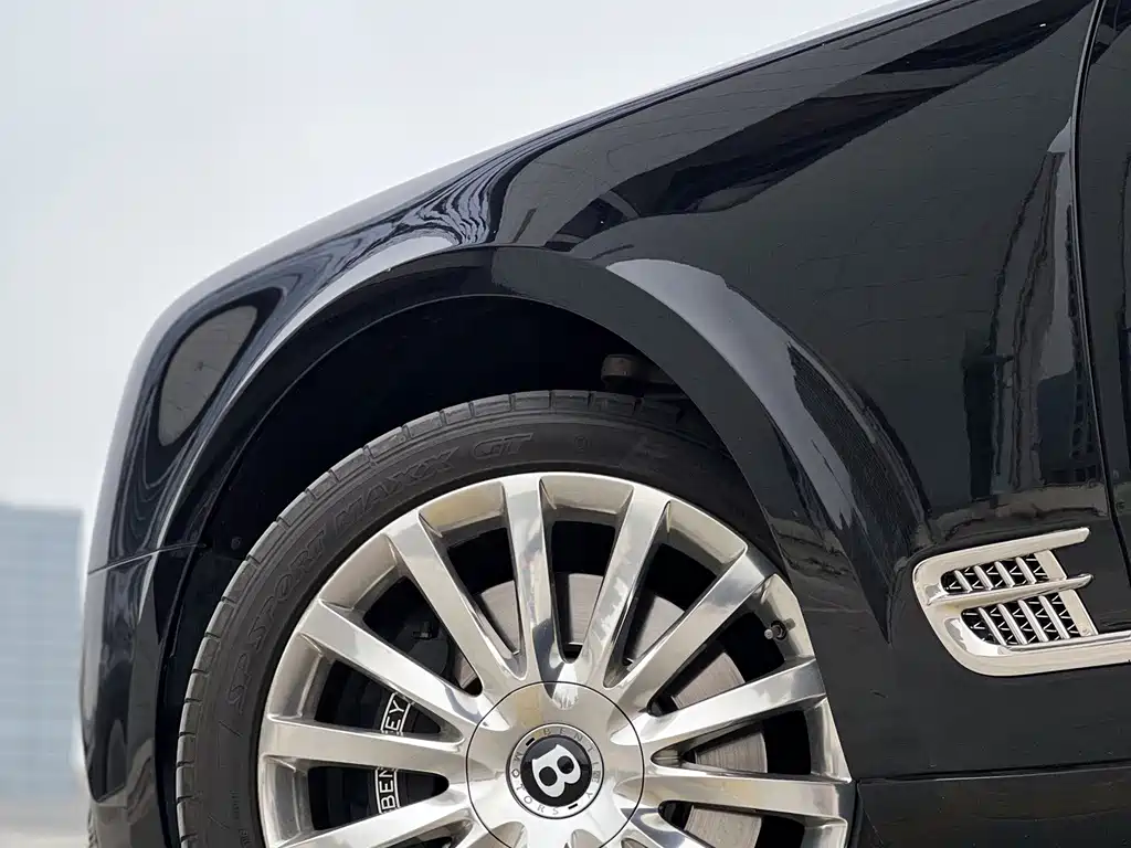Bentley Mulsanne — миниатюра 16