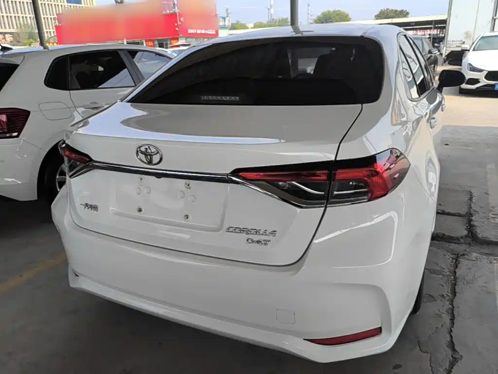 Toyota Corolla — миниатюра 6