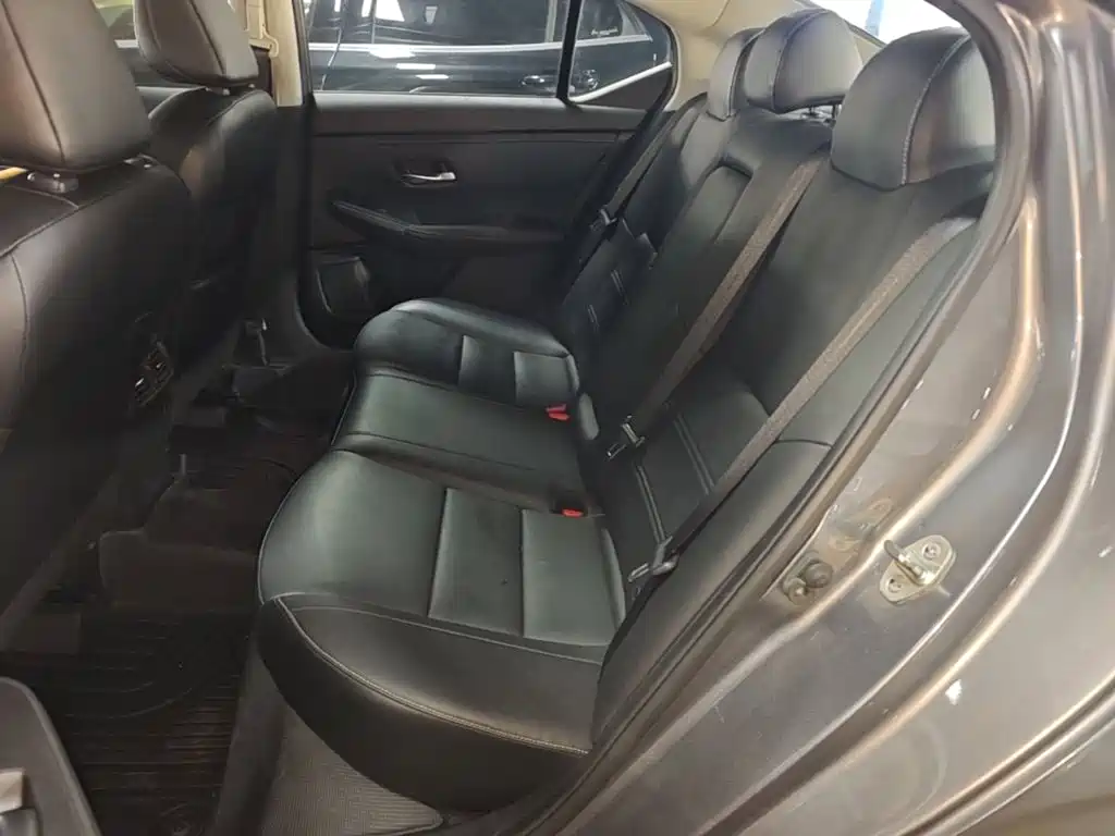 Nissan Sylphy — миниатюра 17