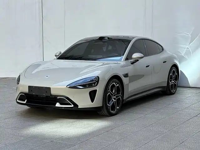 XIAOMI CAR XIAOMI SU7 2025