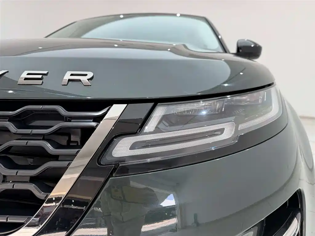 Land Rover Range Rover Evoque 2021 L 249PS R-Dynamic First edition