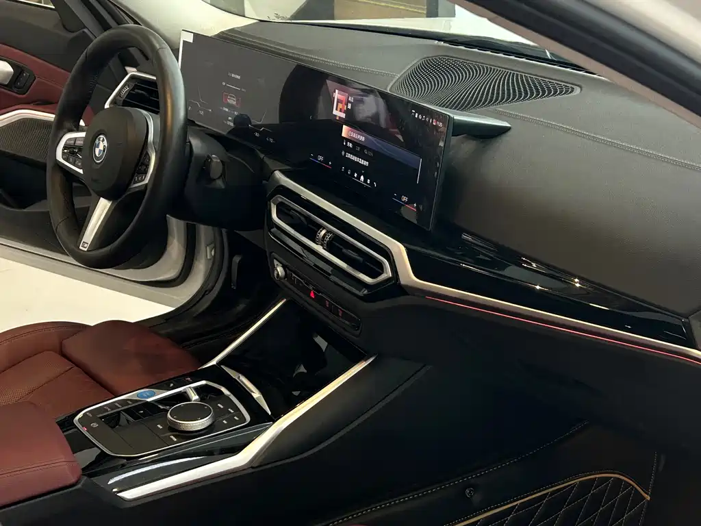 BMW i3 — миниатюра 13