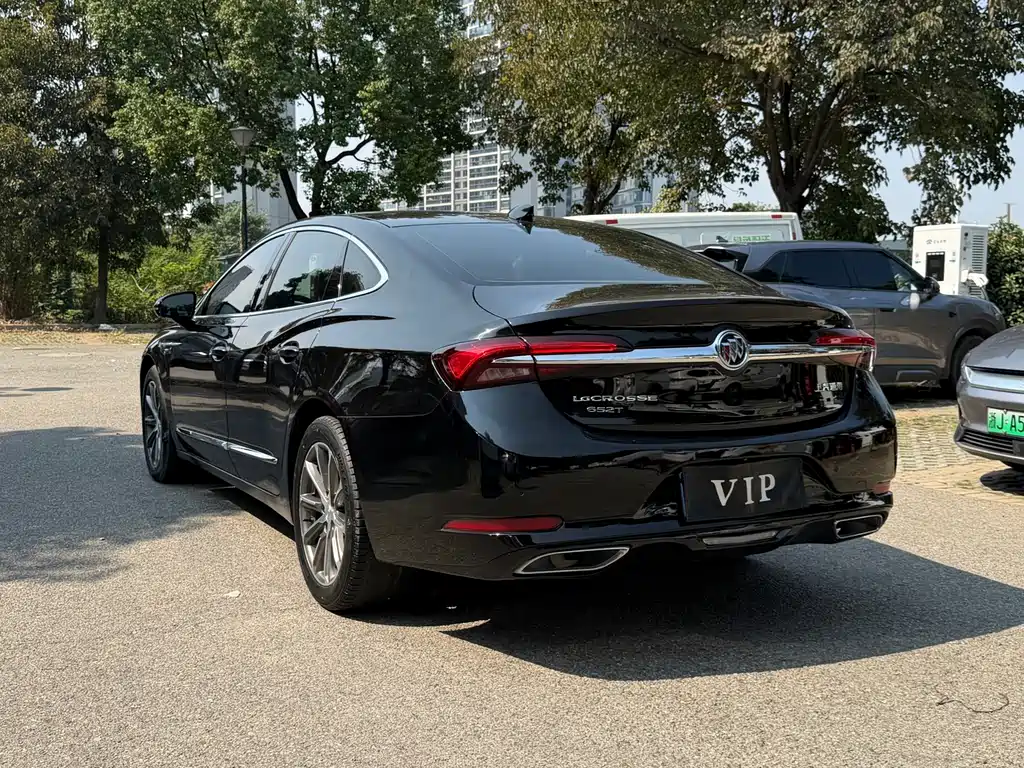 Buick LaCrosse — миниатюра 6