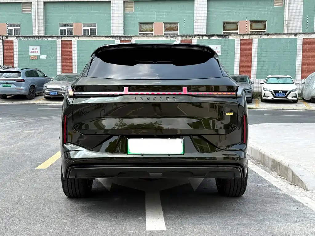 Lynk & Co 08 EM-P — миниатюра 5