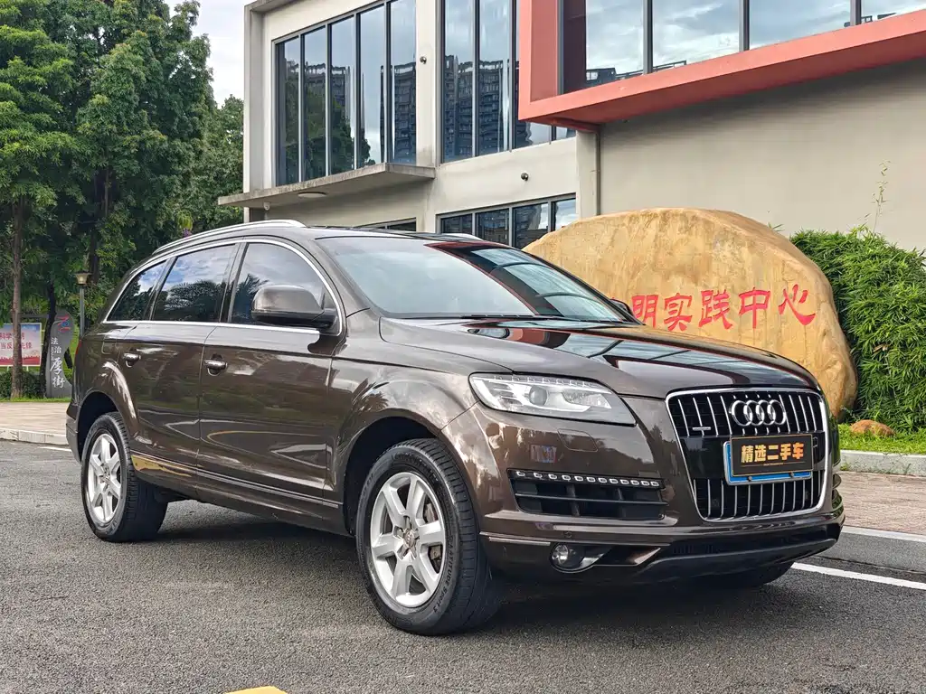 Audi Q7 — миниатюра 3
