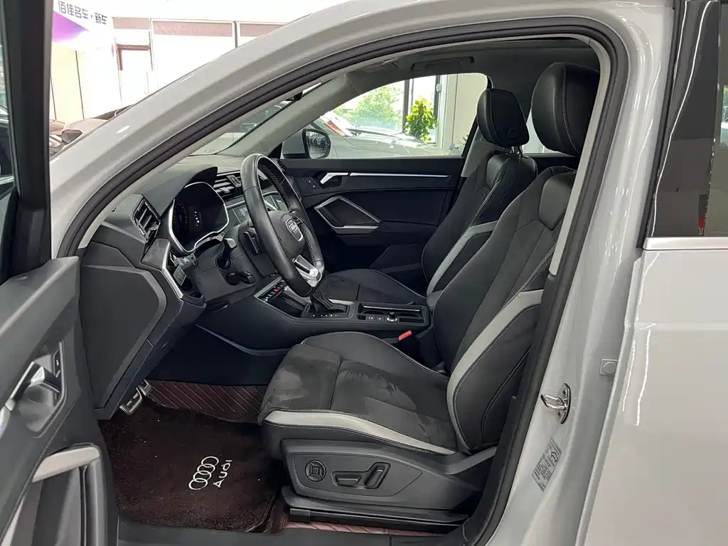 Audi Q3 2022 40 TFSI Fashion