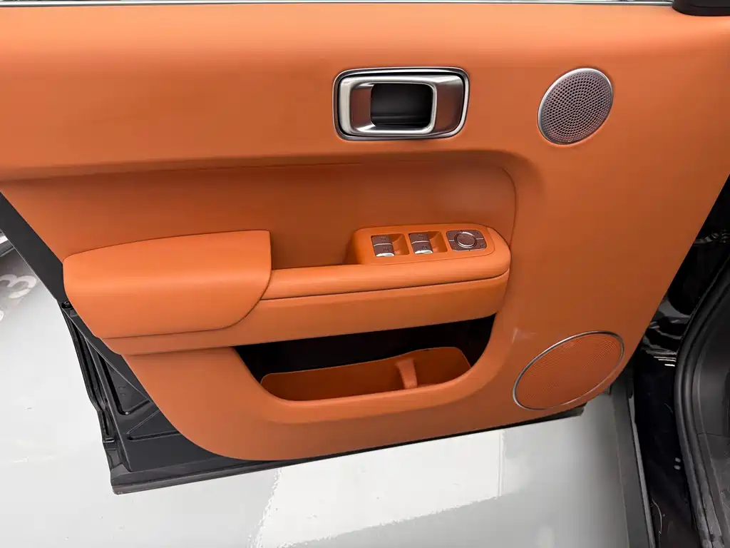 Li Auto Li L7 — миниатюра 5