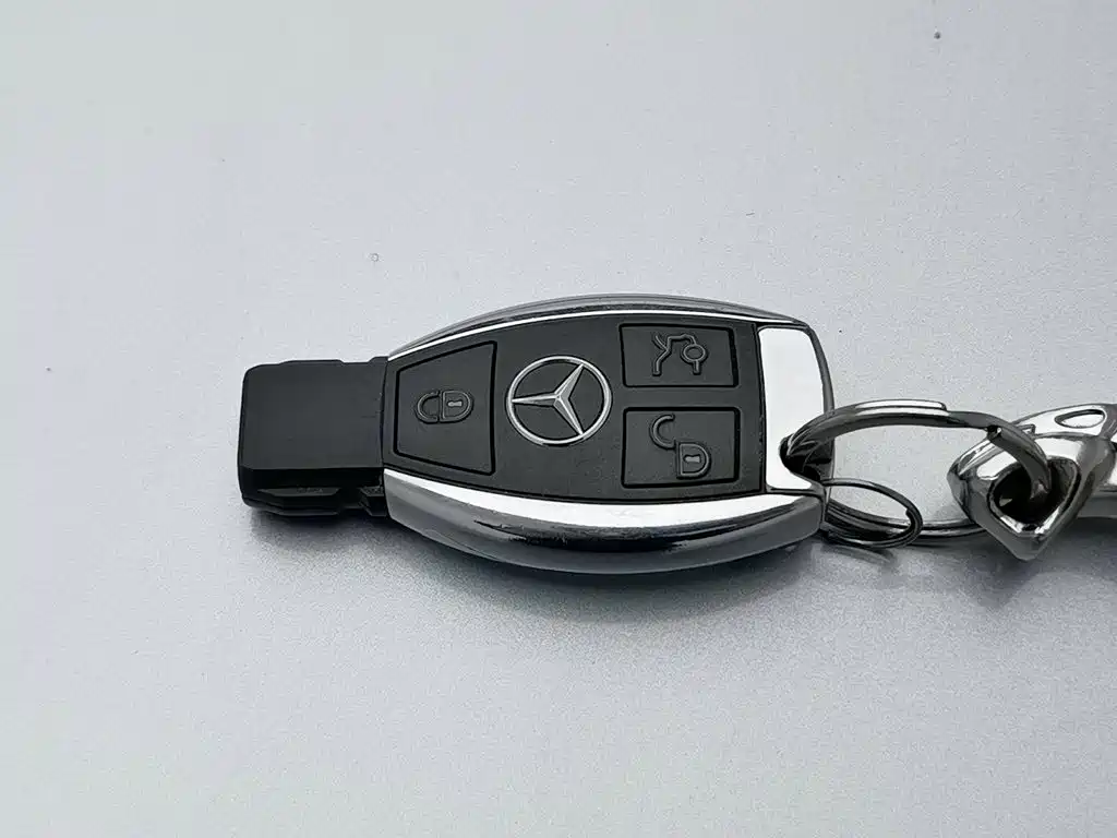 Mercedes-Benz CLS — миниатюра 19