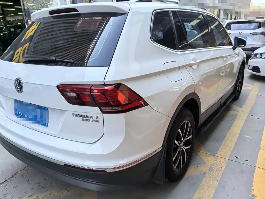 Volkswagen Tiguan L — миниатюра 6