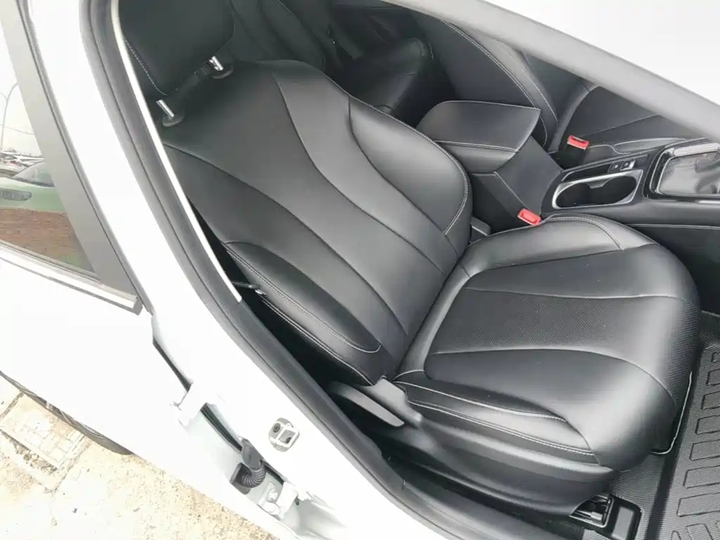 Roewe i5 — миниатюра 25