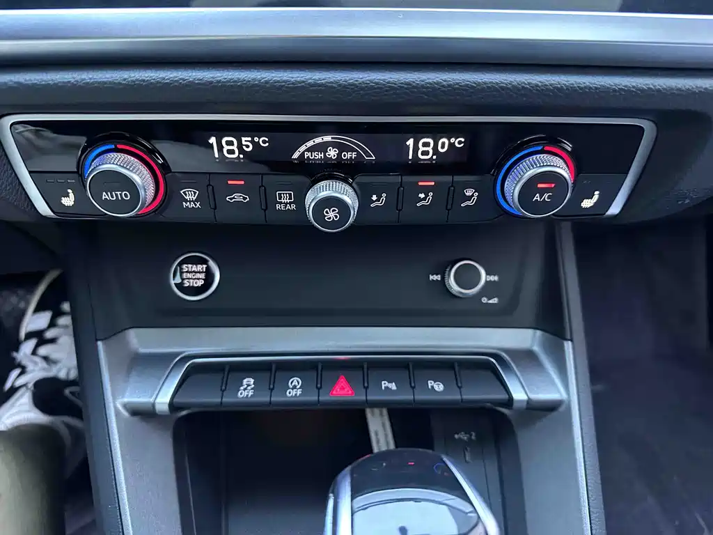 Audi Q3 — миниатюра 12