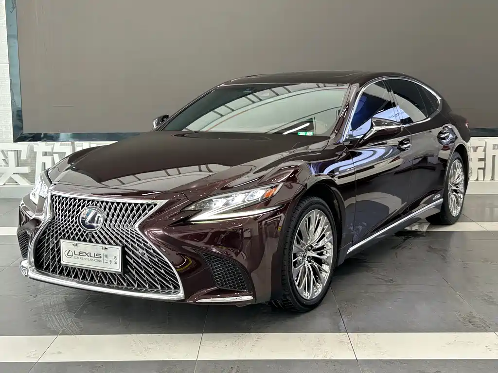 Lexus LS 2018