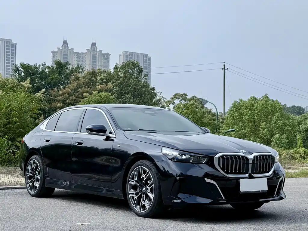 BMW 5 Series 5 2025 530Li Premium M Sport