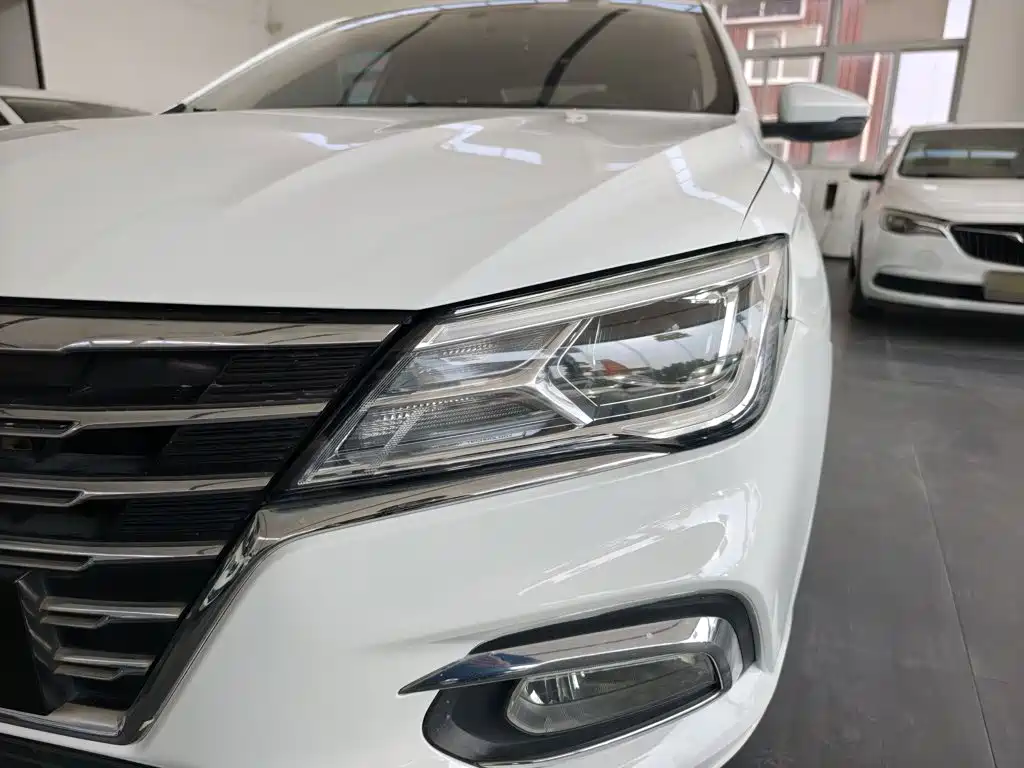 Roewe i5 — миниатюра 24