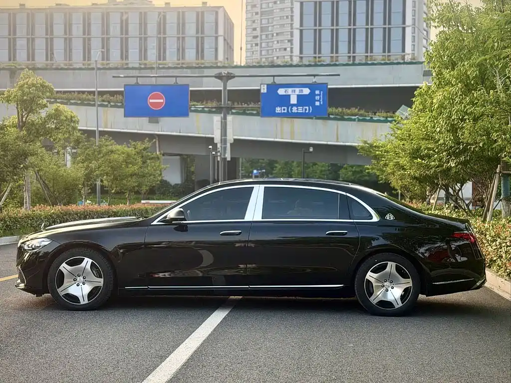 Mercedes-Benz S-Class — миниатюра 4